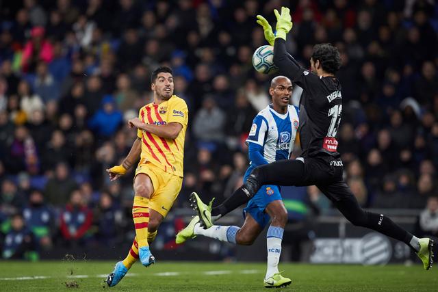 上海男篮官宣续约刘铮 上赛季荣膺本土抢断王