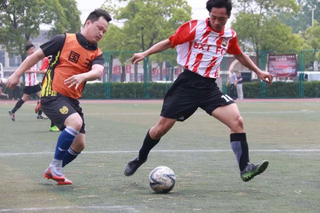 浓眉40+16詹姆斯18+8+8 湖人终结灰熊4连胜